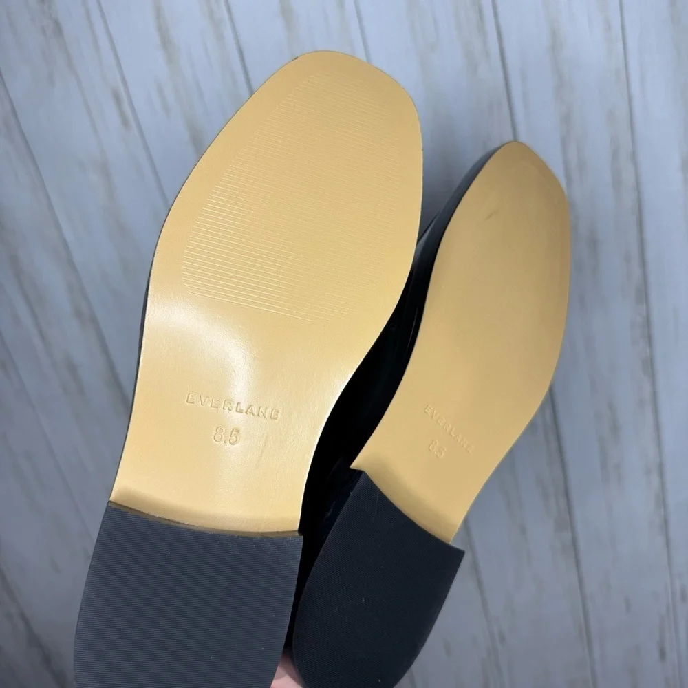 Everlane NWOT Womens 8.5 Classic Black Loafers